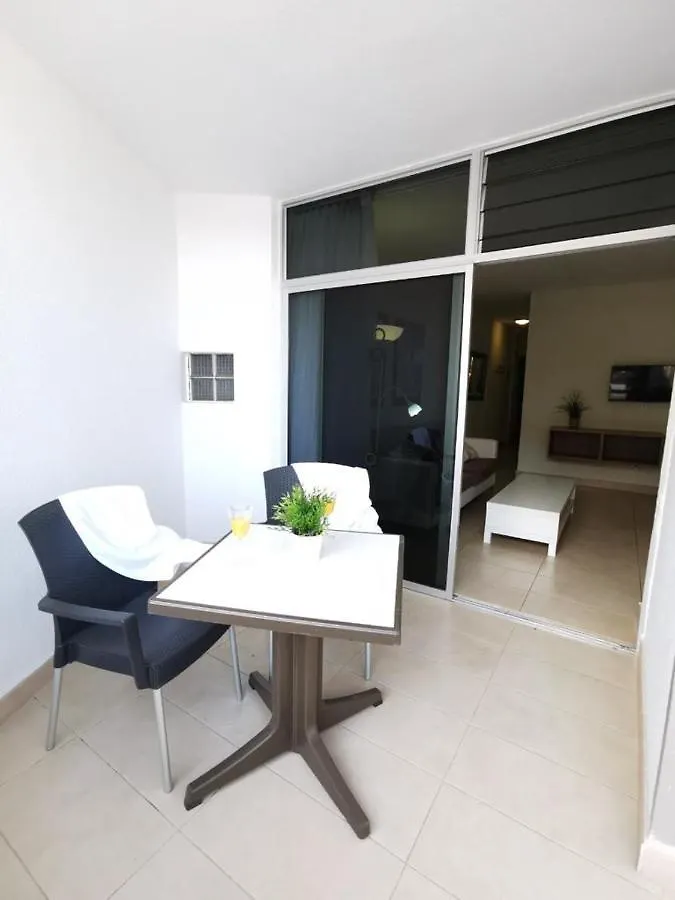 Cherry Top Cake Apartment Playa del Inglés
