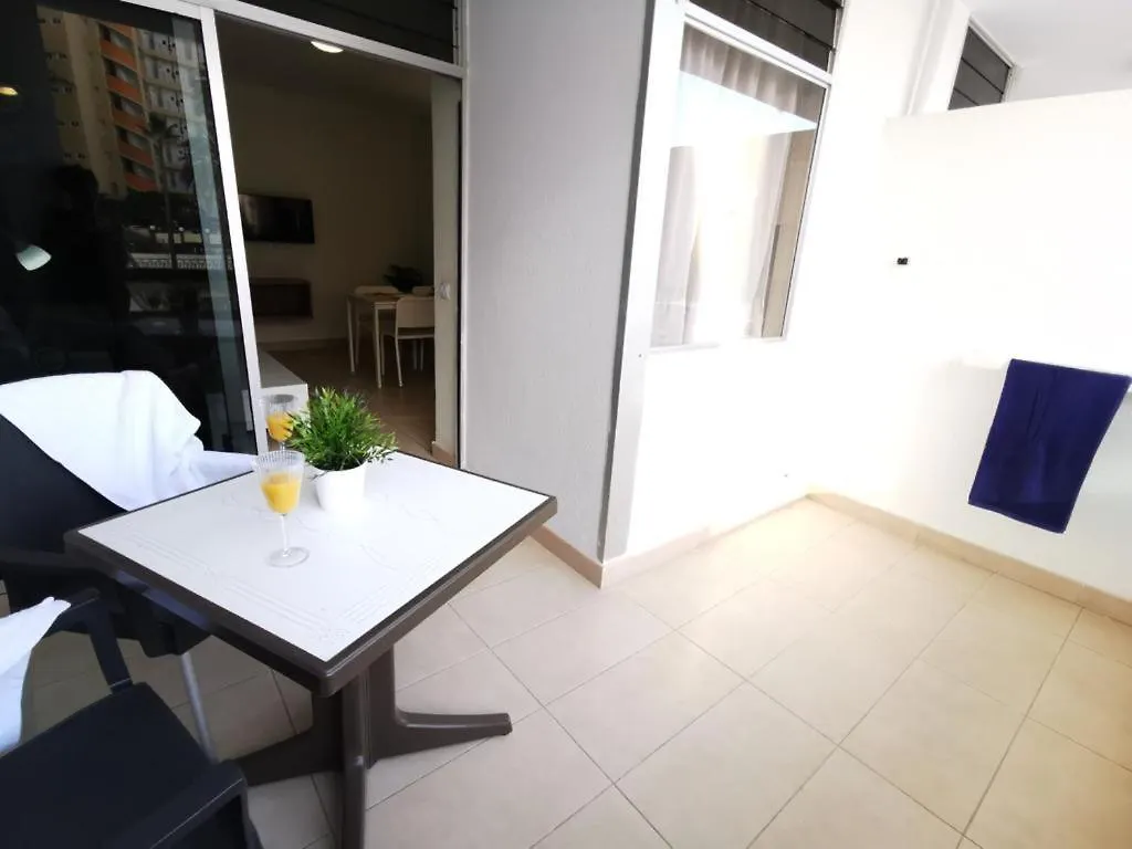 Cherry Top Cake Apartment Playa del Inglés 0*,