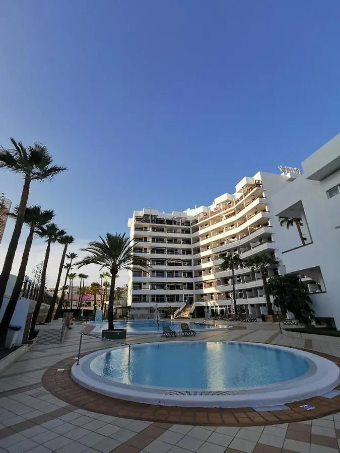 Cherry Top Cake Apartment Playa del Inglés